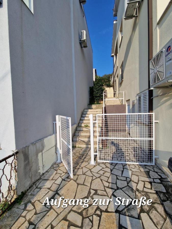 Appartement Aloe à Rabac Extérieur photo